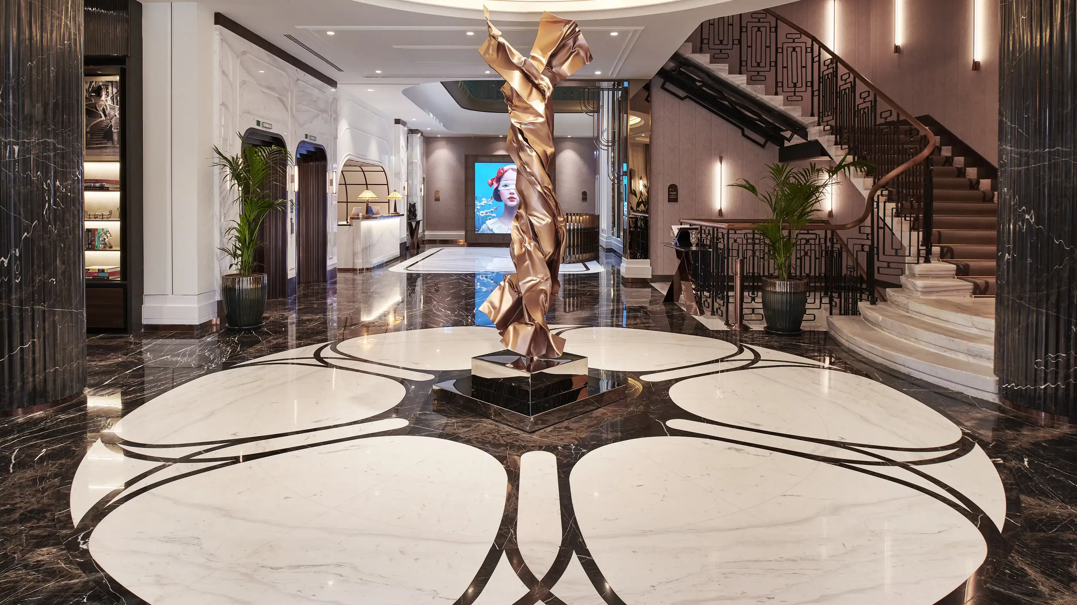 Les Temps Istanbul Grand Lobby — Gold Sculpture Marble Floor