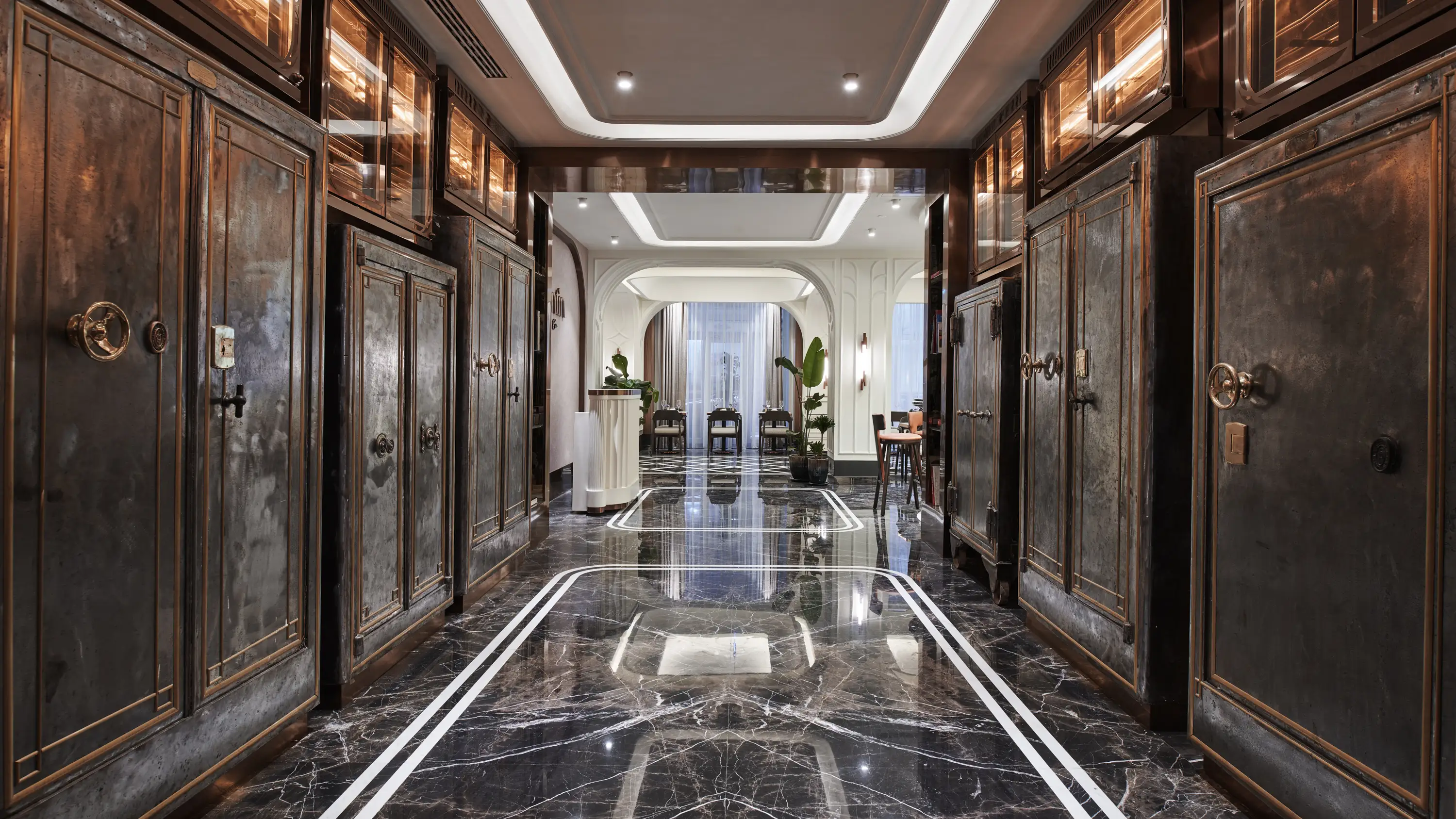 Les Temps Istanbul Hotel Corridor — Generali Han Interior Design