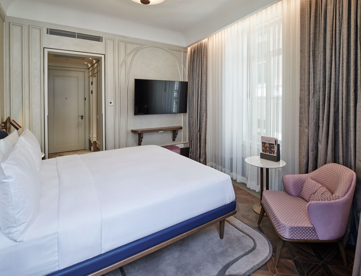 King Accessible Guest Room